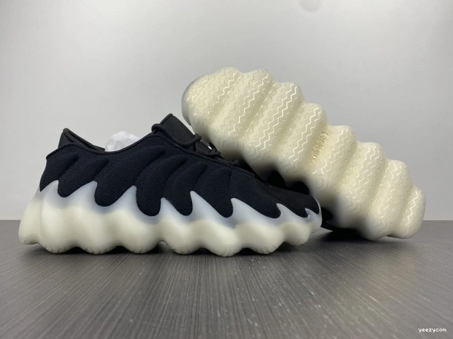 400 YEEZY ADIDAS H68031 0819